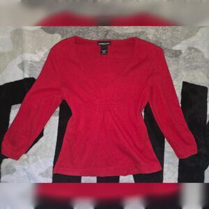 Vintage Express  Red V-Neck Top - Ruched Detail - 3/4 Sleeve - Size Medium - Y2K